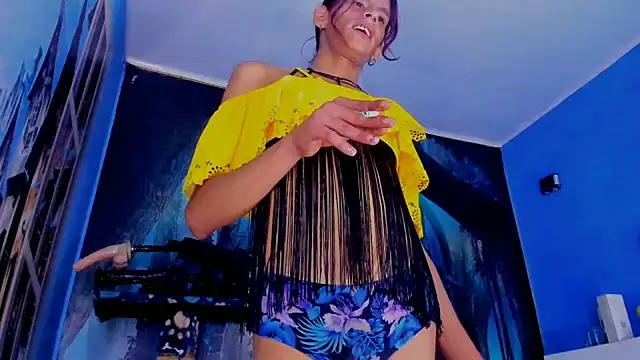 alessa brown74 online show from 10/20/25, 01:55