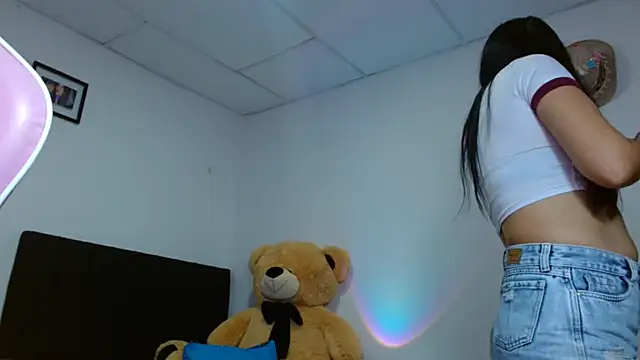 Dakota bumm online show from 02/13/26, 07:10