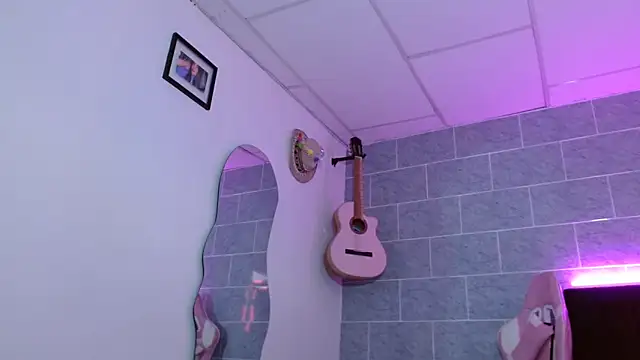 Dakota bumm online show from 04/06/26, 06:53