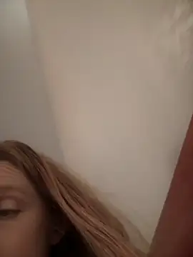 GoldenFlameGoddess online show from 02/23/25, 11:25