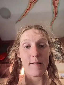 GoldenFlameGoddess online show from 03/14/25, 10:16