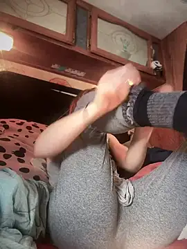 GoldenFlameGoddess online show from 03/22/25, 09:10