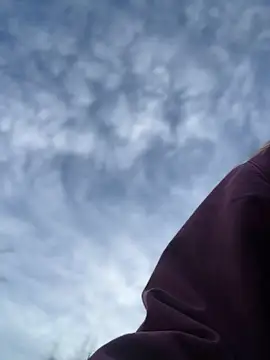 GoldenFlameGoddess online show from 11/27/25, 03:58