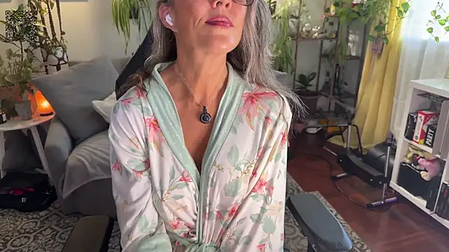 sunniedayz  online show from 09/09/25, 05:34