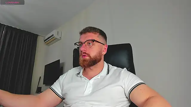 Findom guy online show from 03/18/26, 11:02