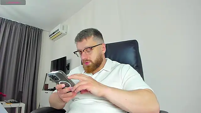 Findom guy online show from 03/30/26, 03:02