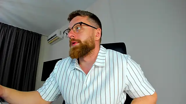 Findom guy online show from 04/23/26, 03:03