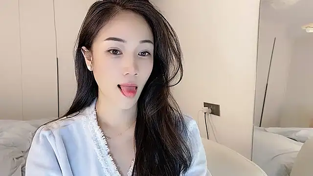 Snapshot of MIa59 chatting on 01/17/26, 01:21 MIa59 online show from 01/17/26, 01:21