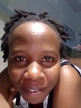 Queentesi online show from 02/15/25, 05:28