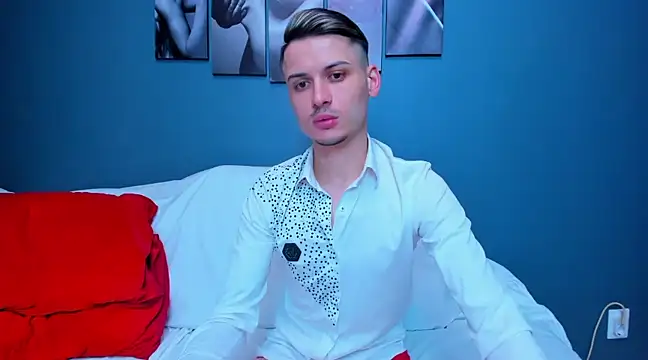 Snapshot of andboyfor6 chatting on 02/21/25, 09:24 andboyfor6 online show from 02/21/25, 09:24