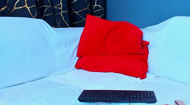 Snapshot of andboyfor6 chatting on 03/01/25, 01:40 andboyfor6 online show from 03/01/25, 01:40