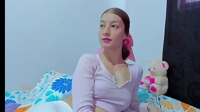 MiiaVolkova online show from 04/11/26, 07:18