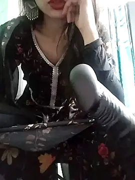 Noor Darliing online show from 01/19/25, 03:21