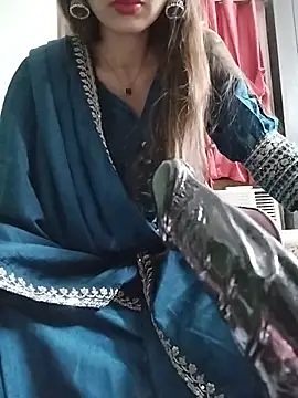 Noor Darliing online show from 07/20/26, 03:36