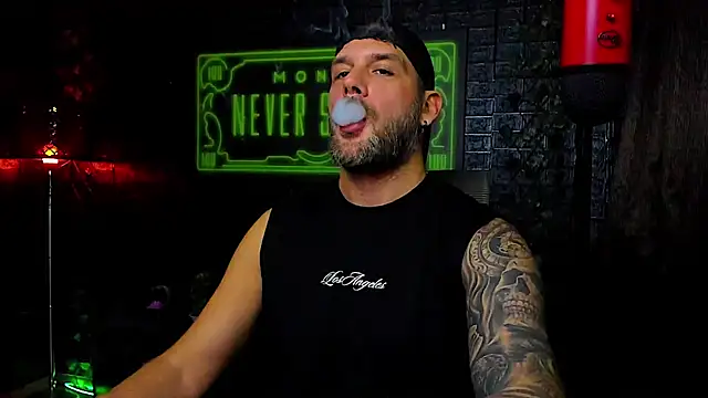 LexXHardy online show from 09/20/25, 02:12