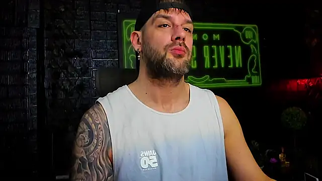 LexXHardy online show from 12/21/25, 09:49