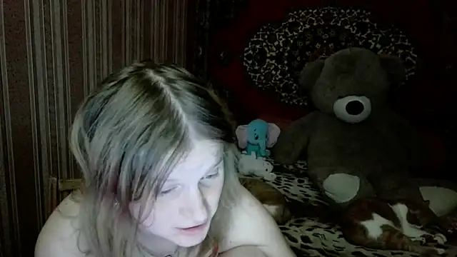 Kathlyn  Heath online show from 12/13/25, 07:53