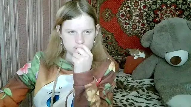 Kathlyn  Heath online show from 12/14/25, 12:10