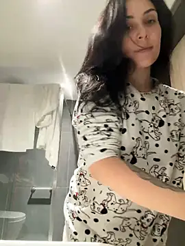 Snapshot of Lilith__D chatting on 12/20/24, 10:22 Lilith D online show from 12/20/24, 10:22