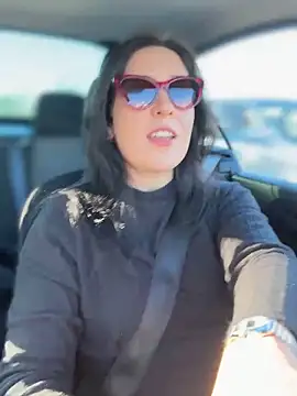 Snapshot of Lilith__D chatting on 01/31/25, 04:17 Lilith D online show from 01/31/25, 04:17