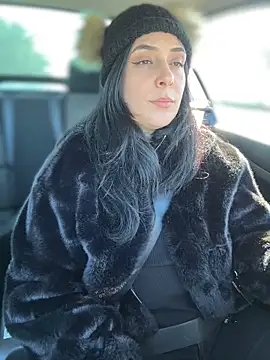 Snapshot of Lilith__D chatting on 02/05/25, 02:37 Lilith D online show from 02/05/25, 02:37