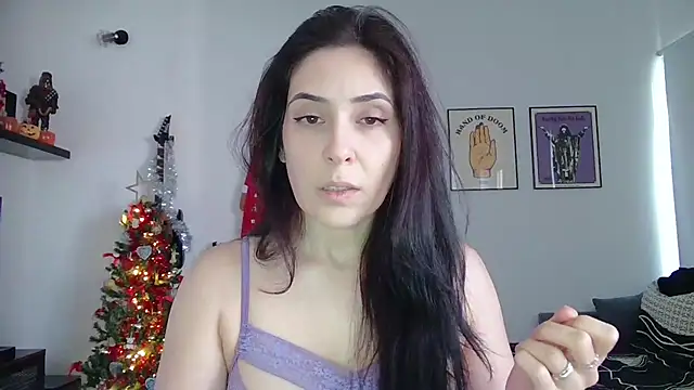 Snapshot of Lilith__D chatting on 11/26/25, 01:01 Lilith D online show from 11/26/25, 01:01