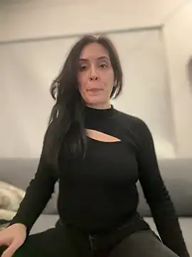 Snapshot of Lilith__D chatting on 02/16/26, 10:17 Lilith D online show from 02/16/26, 10:17