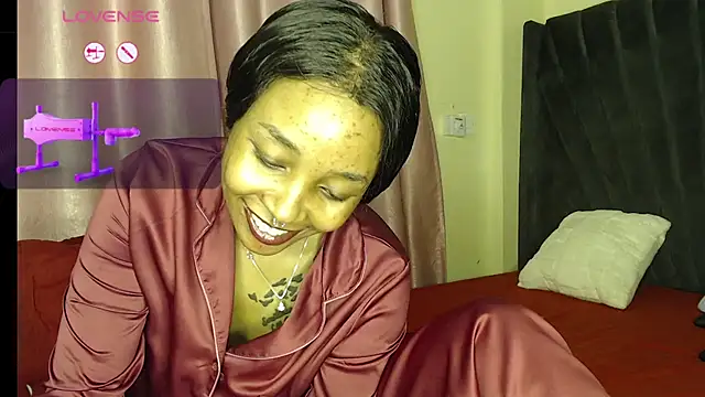Snapshot of sexycabdy chatting on 12/21/24, 11:02 sexycabdy online show from 12/21/24, 11:02