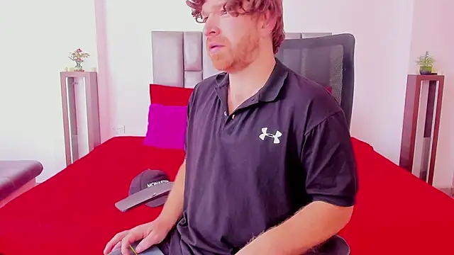 michacosio online show from 10/18/25, 08:31