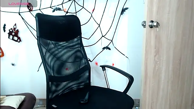 michacosio online show from 10/22/25, 05:19