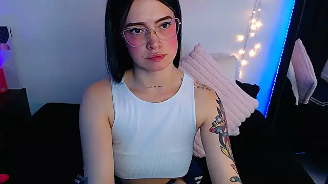 Isa Maiden1 online show from 02/22/26, 05:00