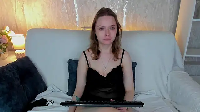 Snapshot of Linda_Bryant chatting on 05/15/26, 11:56 Linda Bryant online show from 05/15/26, 11:56