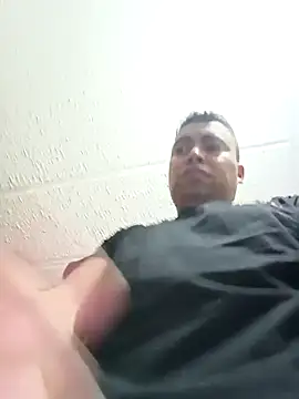 Diego leon27 online show from 02/13/25, 11:28