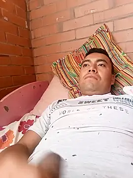 Diego leon27 online show from 10/11/25, 04:49