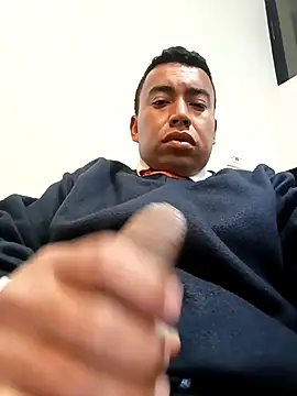 Diego leon27 online show from 02/22/26, 05:51