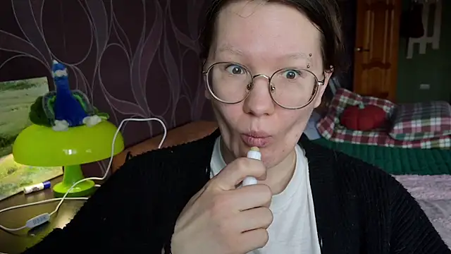 MiriamOr online show from 04/18/26, 07:45