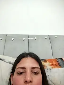 Mia Hampton online show from 04/12/26, 10:26