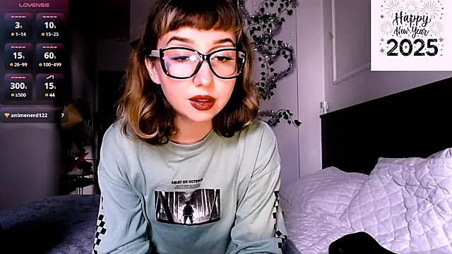 Snapshot of Cosmo_Riri chatting on 01/02/25, 05:46 Cosmo Riri online show from 01/02/25, 05:46