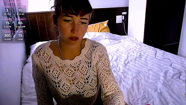 Snapshot of Cosmo_Riri chatting on 02/23/25, 05:45 Cosmo Riri online show from 02/23/25, 05:45