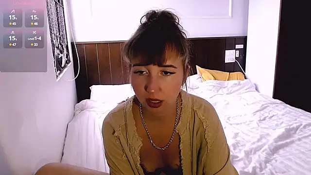 Snapshot of Cosmo_Riri chatting on 02/27/25, 06:40 Cosmo Riri online show from 02/27/25, 06:40