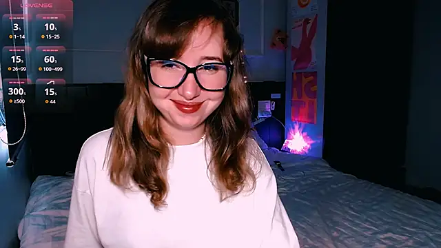 Snapshot of Cosmo_Riri chatting on 11/14/25, 04:55 Cosmo Riri online show from 11/14/25, 04:55