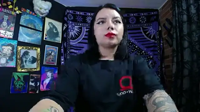 Yourmadame P online show from 11/06/25, 12:22