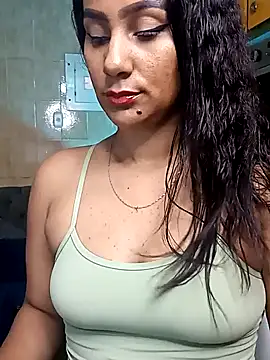 Snapshot of Leticia_goddes chatting on 02/02/25, 09:45 Leticia goddes online show from 02/02/25, 09:45