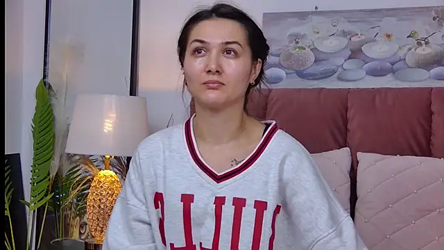 NicolLopeze online show from 01/25/25, 05:08