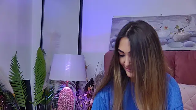 NicolLopeze online show from 02/02/25, 12:57