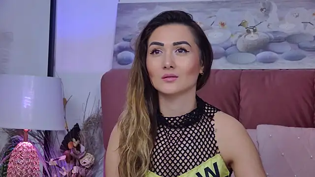 NicolLopeze online show from 02/06/25, 03:20