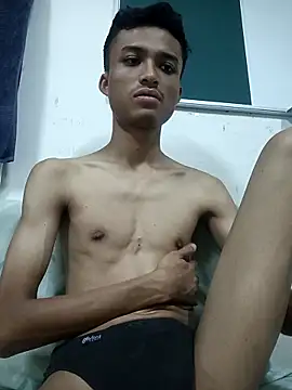 Snapshot of Hunter_Hault chatting on 02/11/26, 12:32 Hunter Hault online show from 02/11/26, 12:32