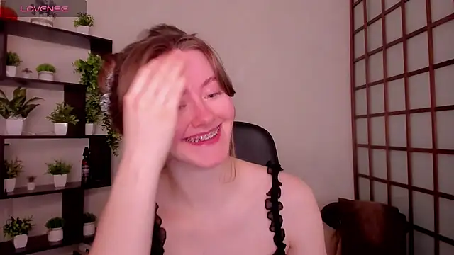 KateCuddle online show from 02/13/26, 02:29