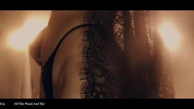 Snapshot of WebCora chatting on 02/20/26, 05:35 WebCora online show from 02/20/26, 05:35