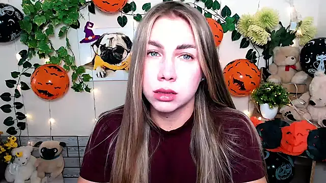 Sport Tall Doll online show from 10/31/25, 09:10